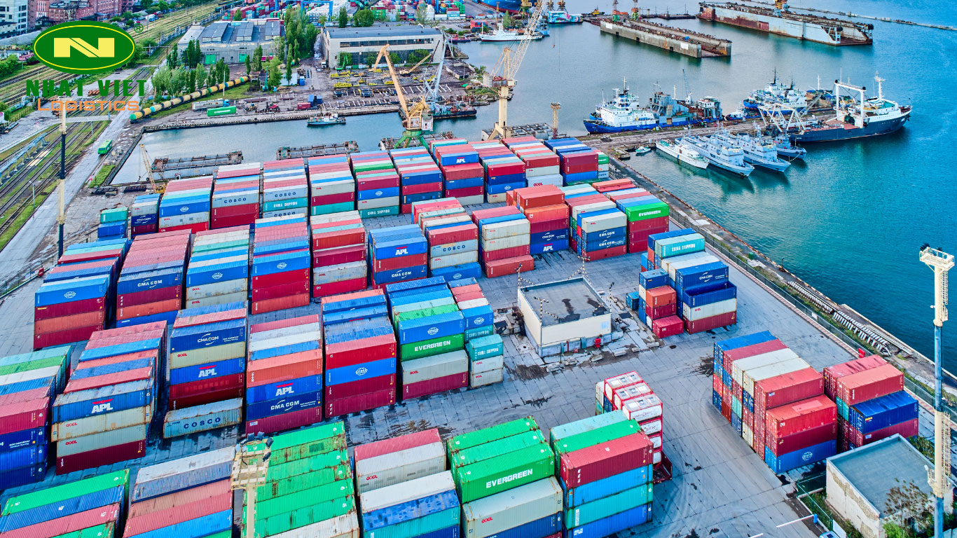 Tổng quan hệ thống tra cứu container