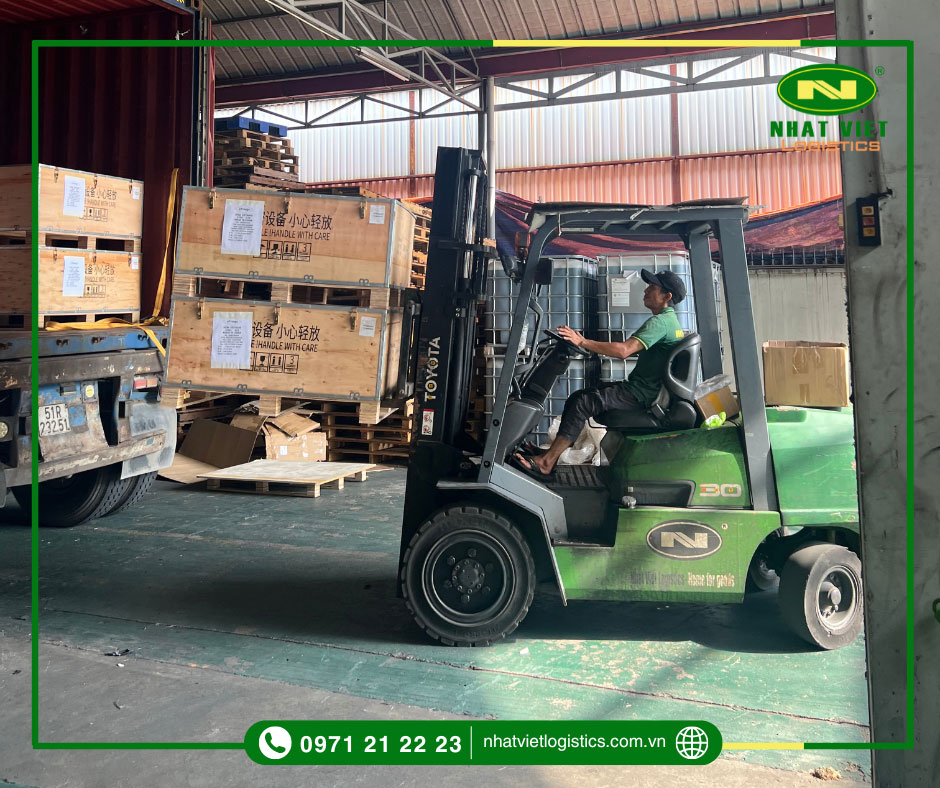 thuê kho chứa hàng có cần đăng ký kinh doanh