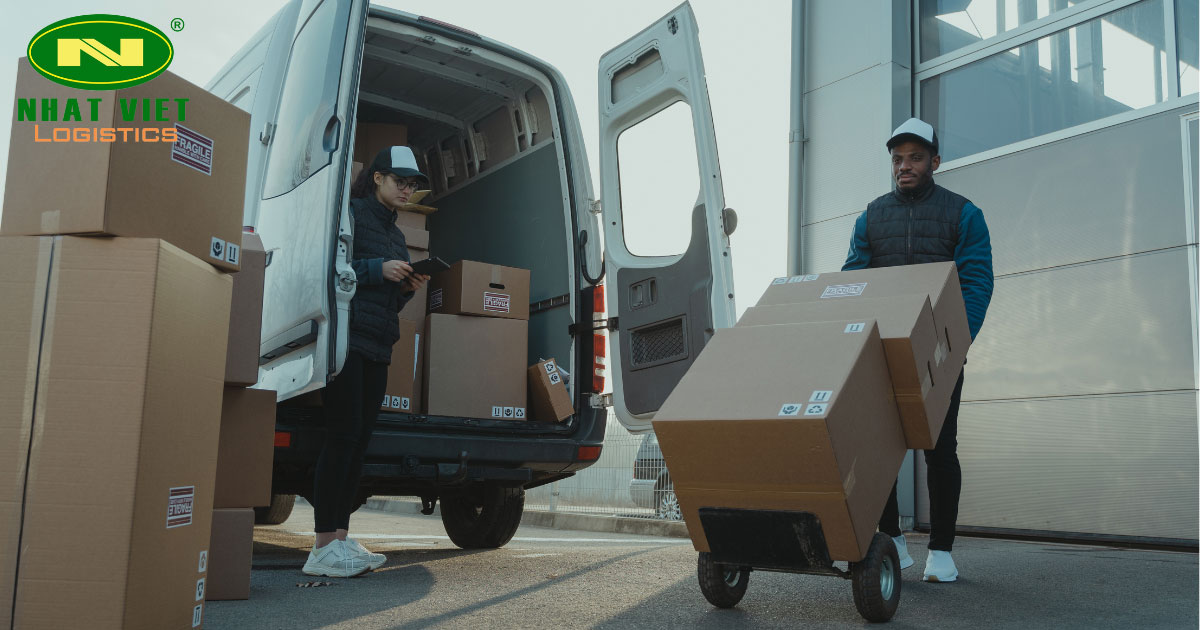 Quản trị logistics là gì? Xử lý đơn hàng