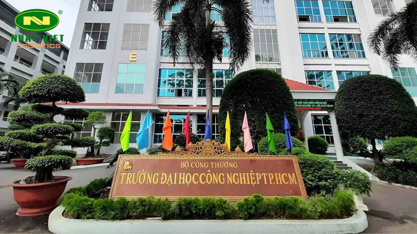 Đại học công nghiệp