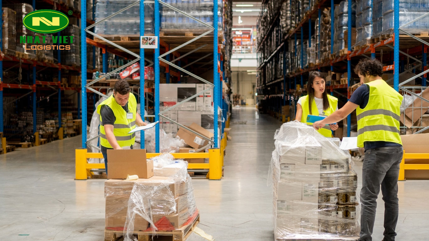 Kho vệ tinh là gì